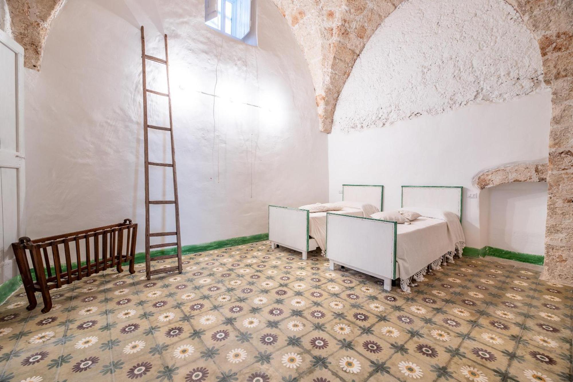 Appartamento Matilde Racale Buitenkant foto